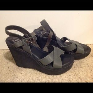 Kork-Ease wedges size 8